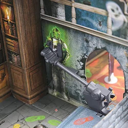 Grandi Giochi, BRIVIDO Gioco da Tavolo 6 giocatori con Personaggi e Fantasma Che Si Illumina al Buio, GHT01000, 8056379122210