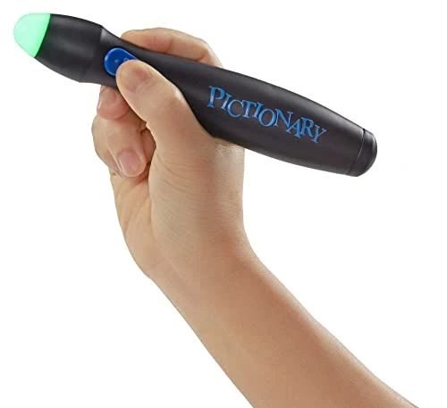 Pictionary Air - Gioco da disegnare con penna luminosa e carte indizio, con connessione per dispositivi smart, gioco e idea regalo per tutta la famiglia, giocattolo per bambini, 8+ anni, GPR22