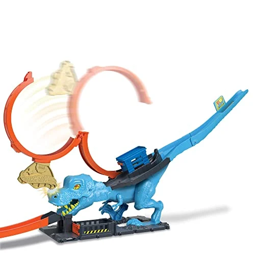 Hot Wheels - Hot Wheels City Pista con 1 macchinina, sfreccia attraverso un loop gigante per sconfiggere il mega dinosauro, acrobatica da corsa con T-Rex, giocattolo per bambini 4+ Anni, HNP77