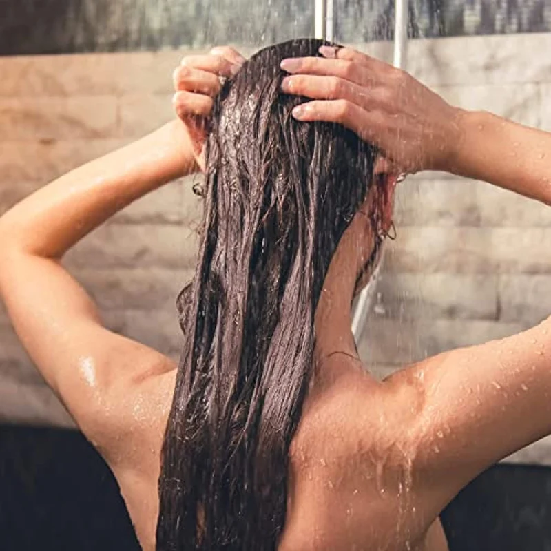 Restivoil Fisiologico Sebonormalizzante Olio-Shampoo per Cute Sensibile e per Capelli Normali e Grassi, Senza Agenti Schiumogeni e Aggressivi - 250 ml