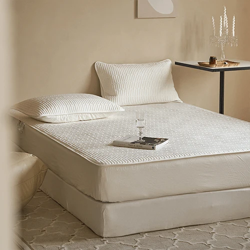 Comfortable Thicken Quilted Quilting Fitted Sheets