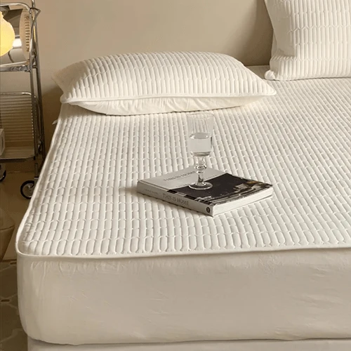 Comfortable Thicken Quilted Quilting Fitted Sheets