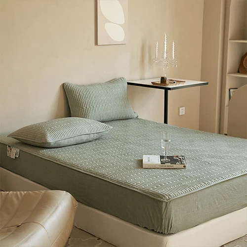 Comfortable Thicken Quilted Quilting Fitted Sheets
