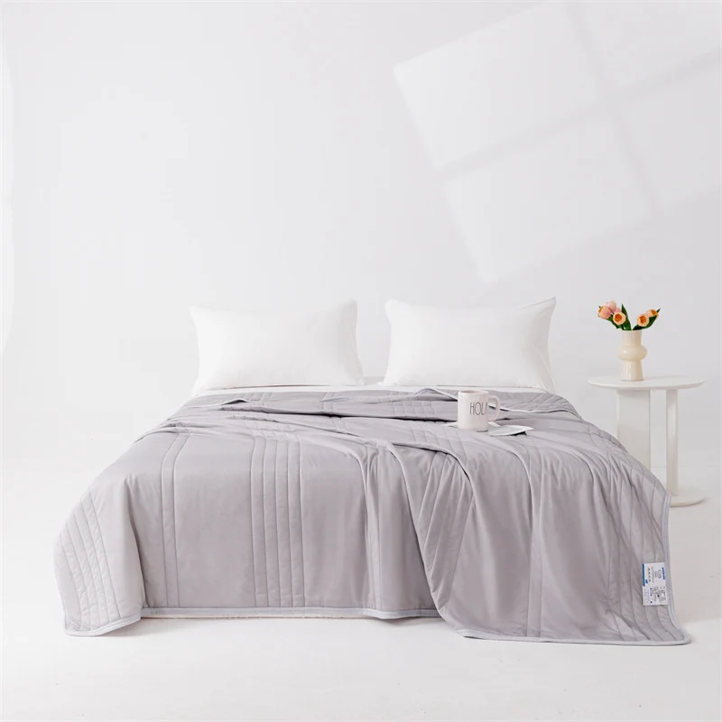 Cooling Ice Silk Summer Blanket – Lightweight, Washable, Soft Quilt for Babies & Adults