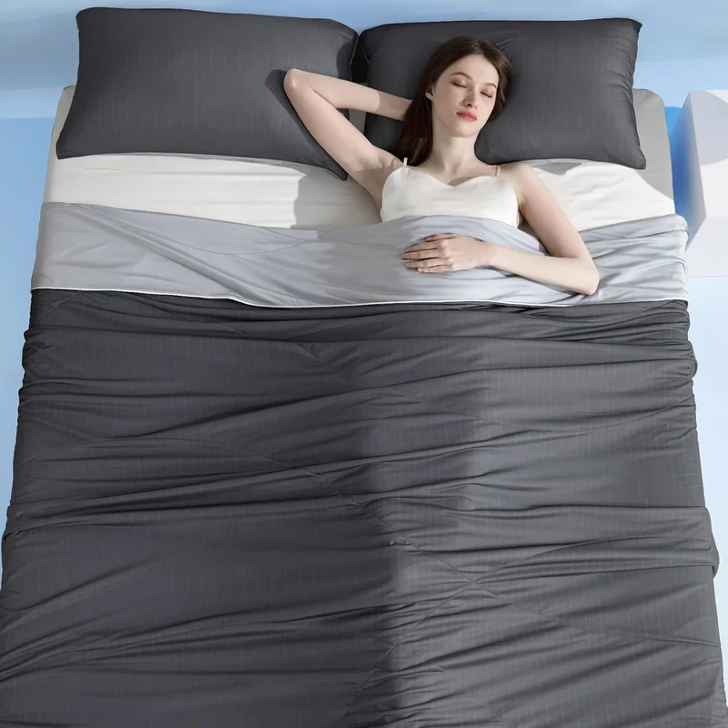 Arc-Chill 3.0 – Q-max＞0.55 Featherlight & Breathable Gray Cooling Comforter