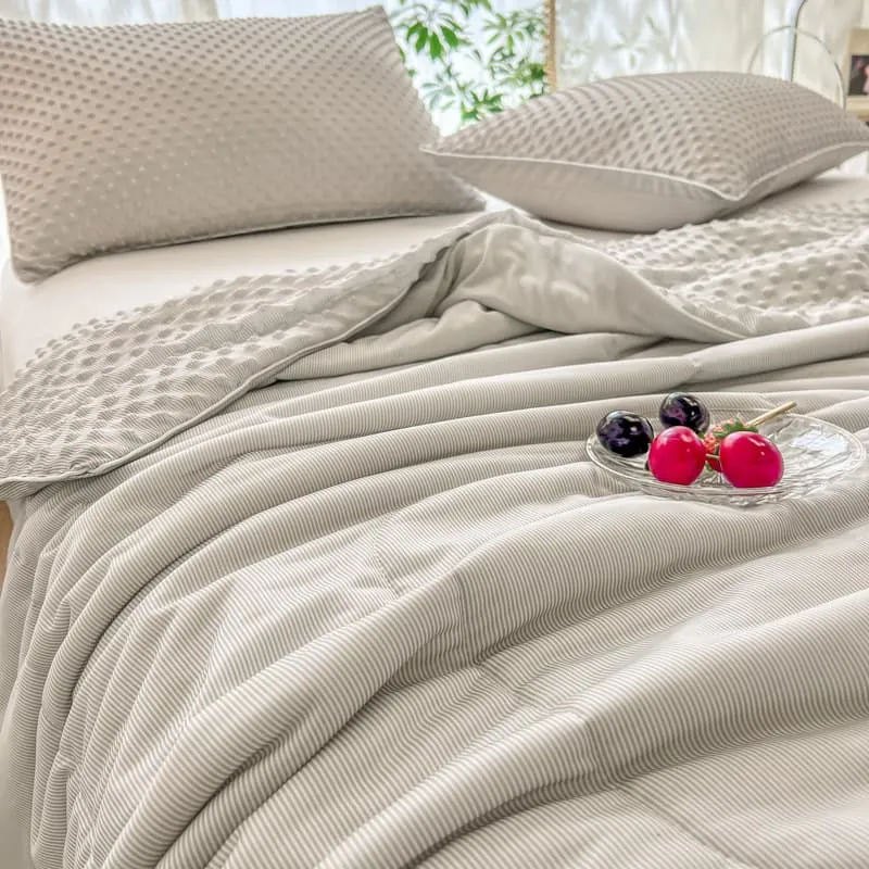 Reversible Textured Ultra-Soft Ice Cream-Like Cooling Summer Comforter