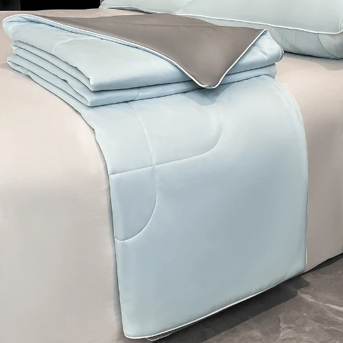 Elegear Double-Faced Two-Hue Ring-Stitched Cooling Comforter