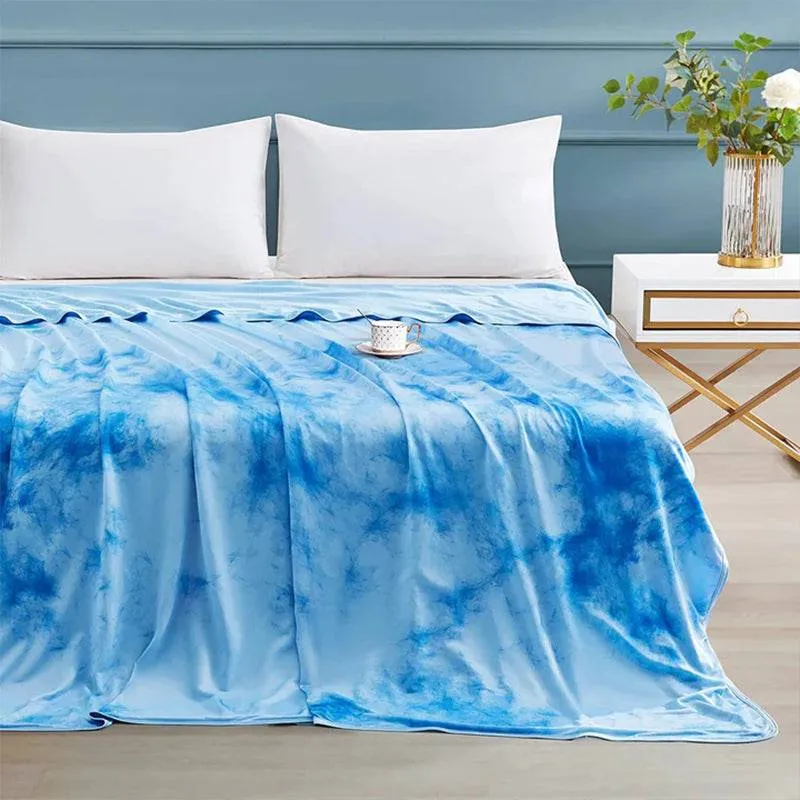 Elegear Tie-Dye Cooling Blanket – Q-Max > 0.5, Double-Sided & Stylish Color Blue