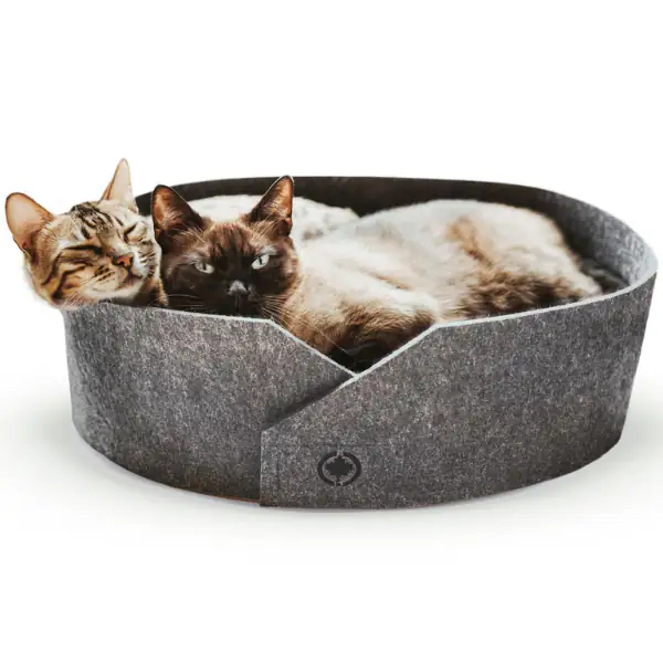 Cuccia per gatti in feltro con fondo tiragraffi in cartone Owen CanadianCat