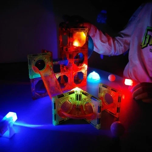 Costruzioni magnetiche giocattolo pista magnetica per biglie 3D per bambini, 110 pezzi!
