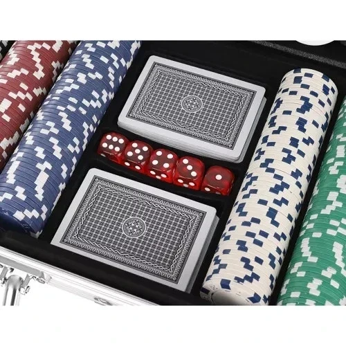 Poker - set da 300 fiches in una valigetta