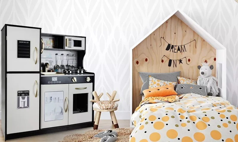 Cucina per bambini in legno grande con frigo forno accessori
