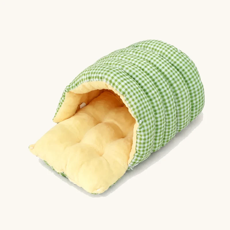 Cozy Cave Pet Bed for Security & Warmth