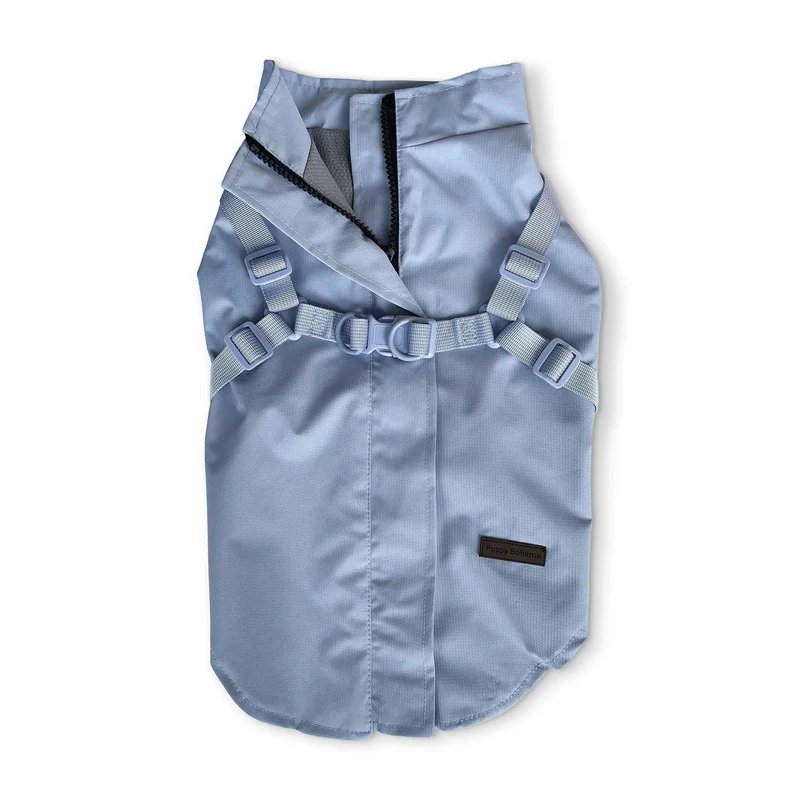 Imperméable avec harnais intégré