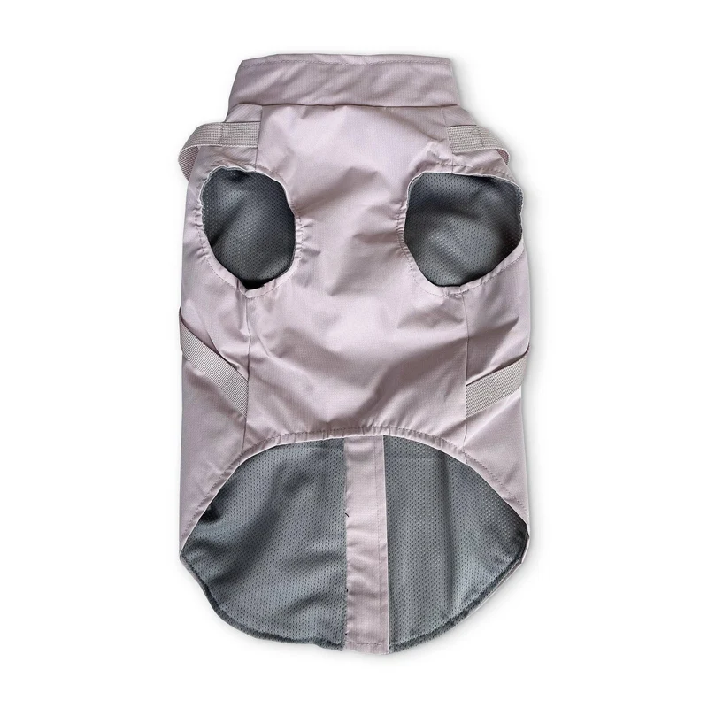 Imperméable avec harnais intégré