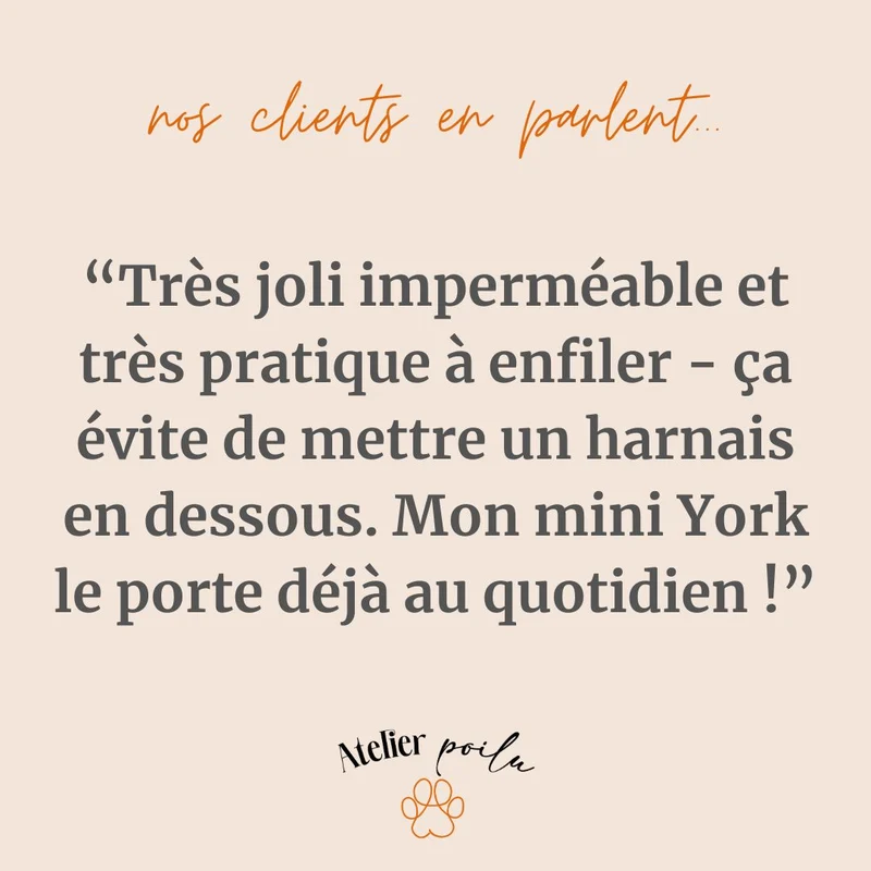 Imperméable avec harnais intégré
