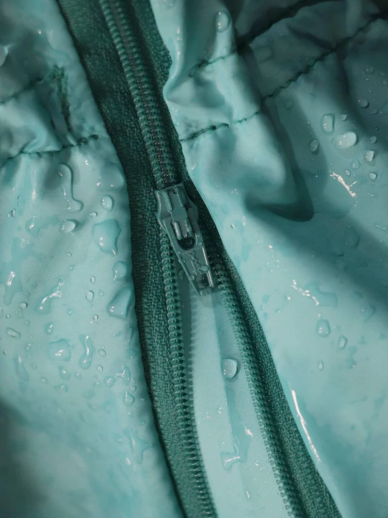 Imperméable tropical