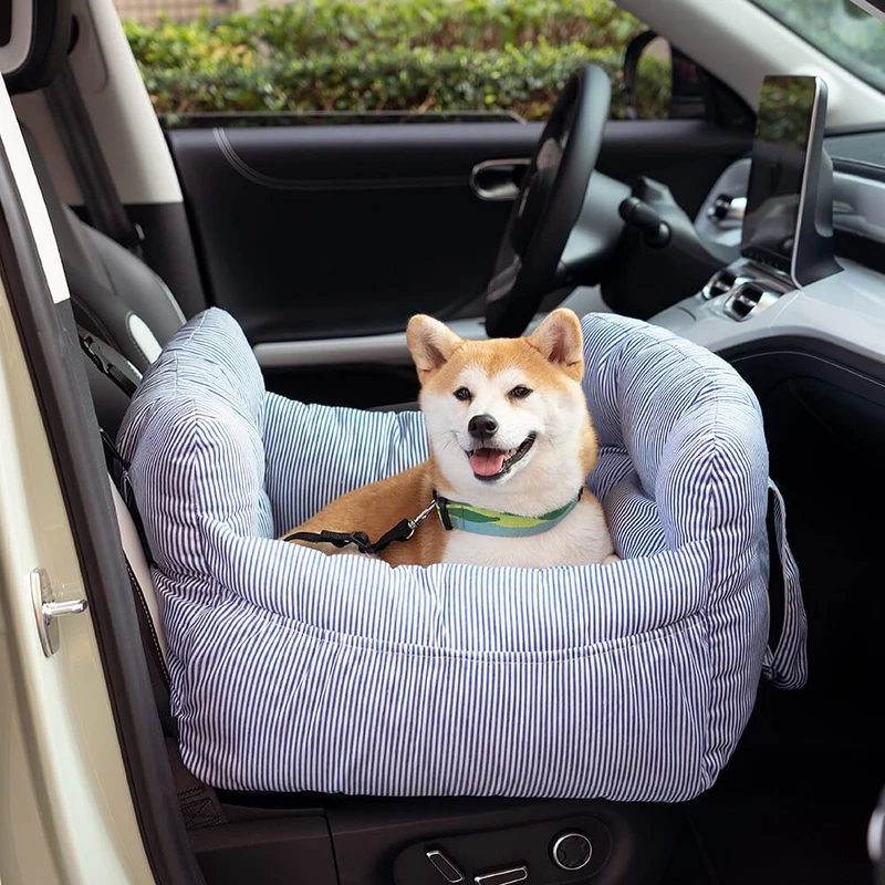 Cuccia Auto per Cani con Fodera Lavabile e Cinture Regolabili
