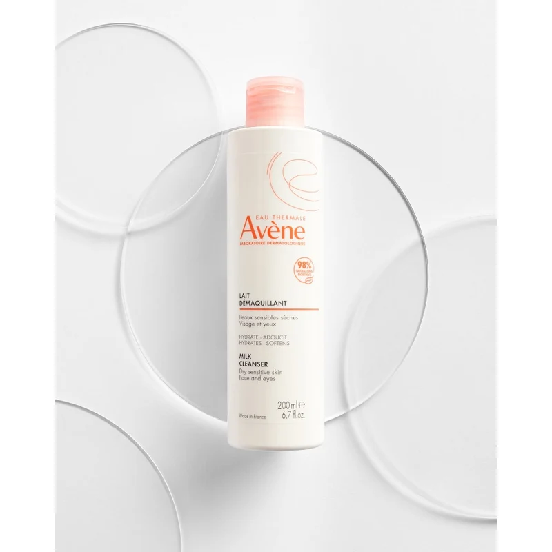 Eau Thermale Avène Les Essentiels Latte Detergente Pelle Sensibile/Secca 200ml