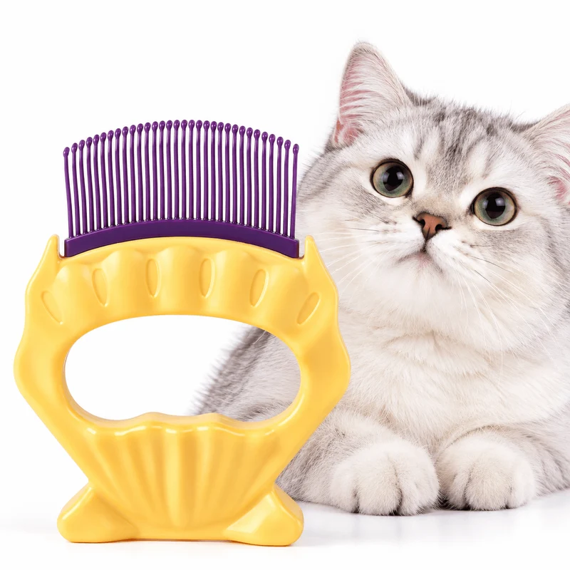 Cat Deshedding Comb – Loose Fur & Undercoat Remover