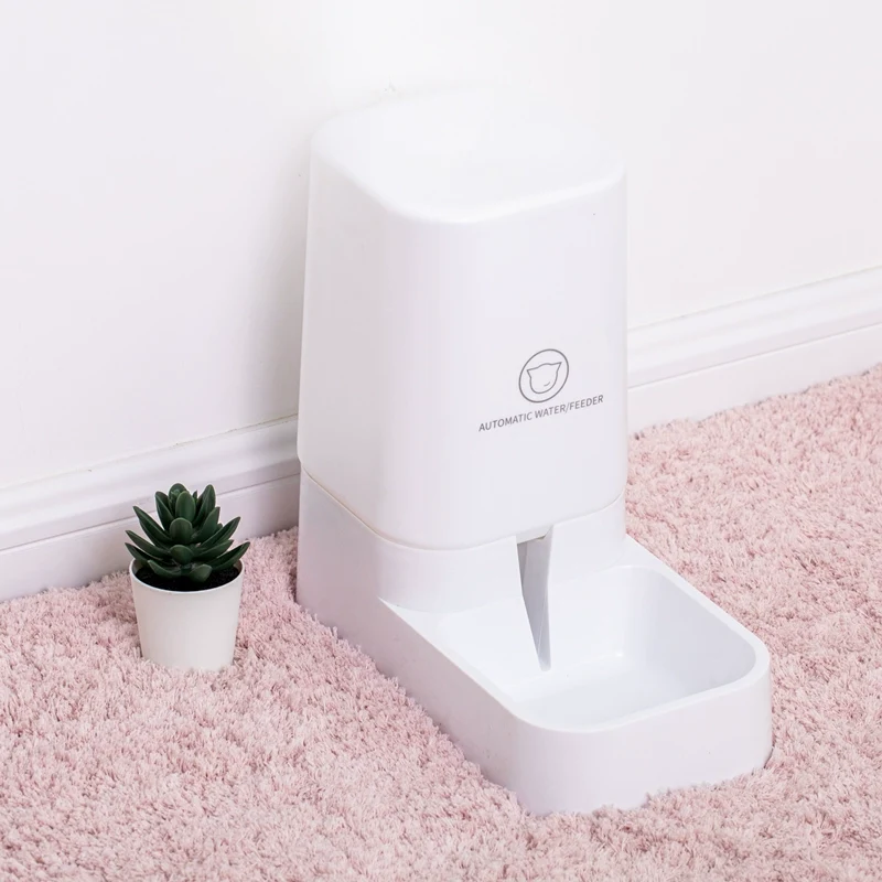 Automatic Water Refill Large Capacity Feeder No Need Dogs and Cats