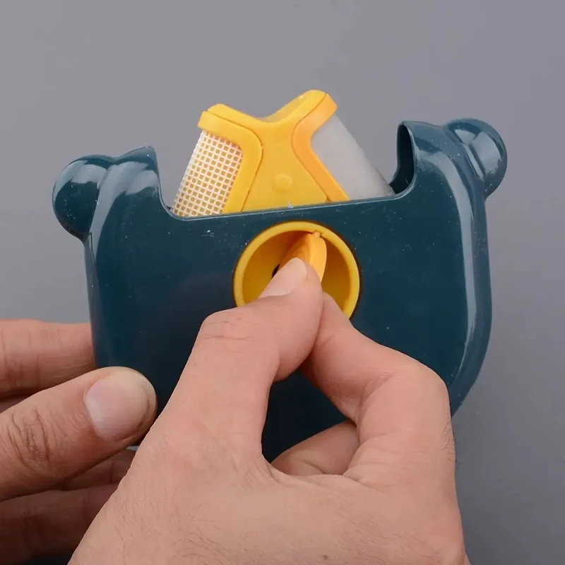 Mini Lint Remover – Portable Pet Hair Brush for Clothes