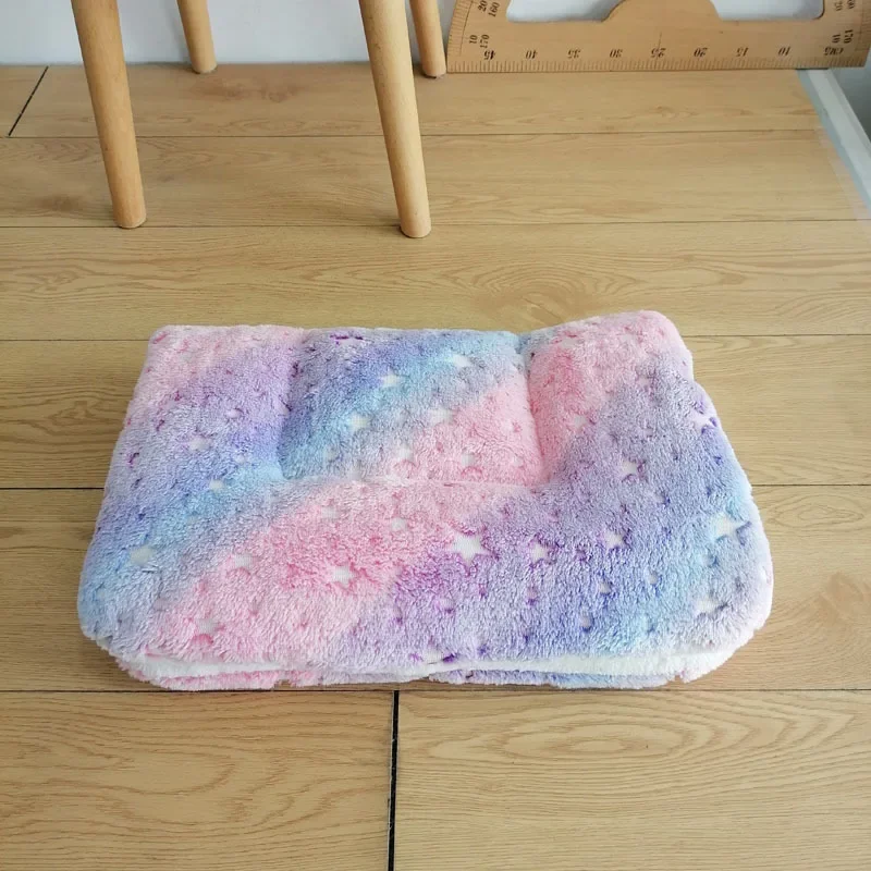 Flannel Pet Mat Dog Bed Cat Bed Thicken Sleeping Mat Dog Blanket Mat For Puppy Kitten Pet Dog Bed for Small Large Dogs Pet Rug