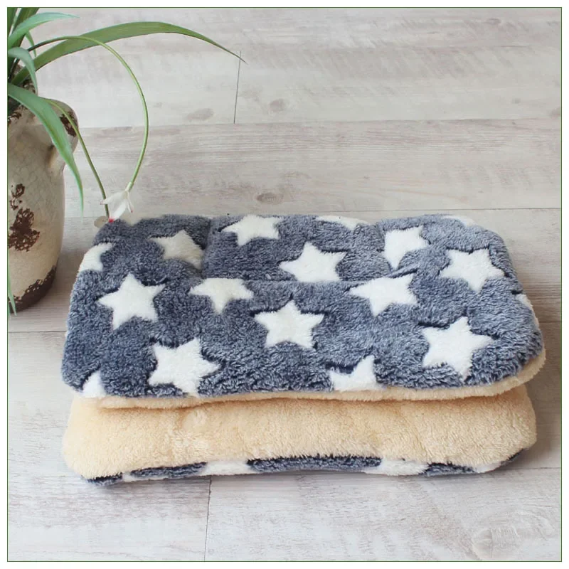 Flannel Pet Mat Dog Bed Cat Bed Thicken Sleeping Mat Dog Blanket Mat For Puppy Kitten Pet Dog Bed for Small Large Dogs Pet Rug