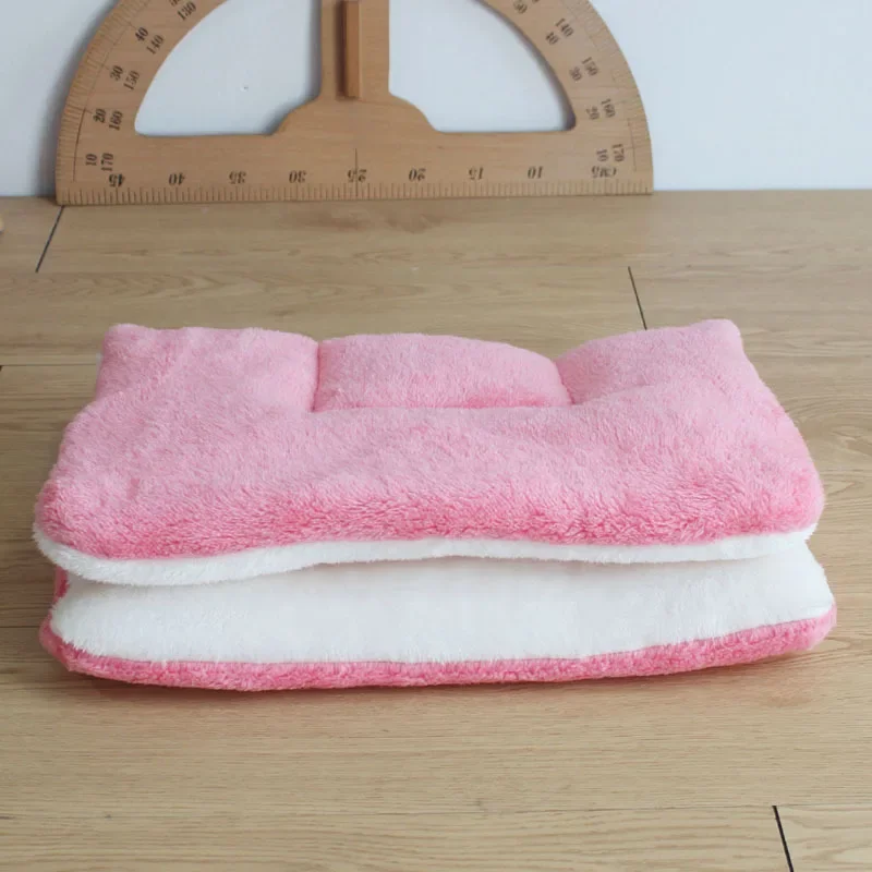 Flannel Pet Mat Dog Bed Cat Bed Thicken Sleeping Mat Dog Blanket Mat For Puppy Kitten Pet Dog Bed for Small Large Dogs Pet Rug