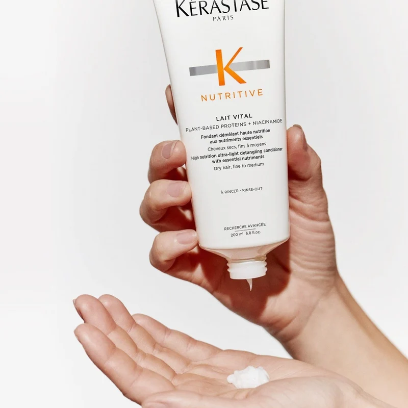 Kérastase Paris Balsamo Fondant Lait Vital districante con nutrienti essenziali 200ml