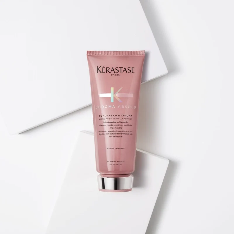 Kérastase Chroma Absolu - Fondant Cica Chroma Balsamo rinforzante 200ml