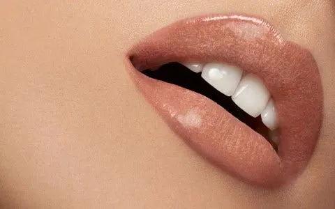 Miss Pupa Rossetto Ultra Brillante 600 Champagne 2,4ml