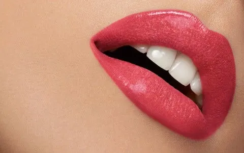 Pupa Miss Pupa Rossetto Ultra Brillante 500 Love Pearly Red 2,4ml