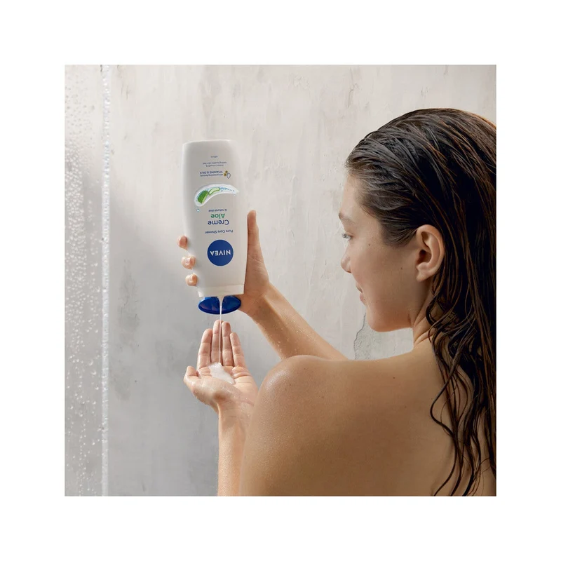 Nivea Bagnodoccia Care & Aloe Bagnoschiuma Cremoso E Idratante Al Profumo Di Aloe Vera 650ml