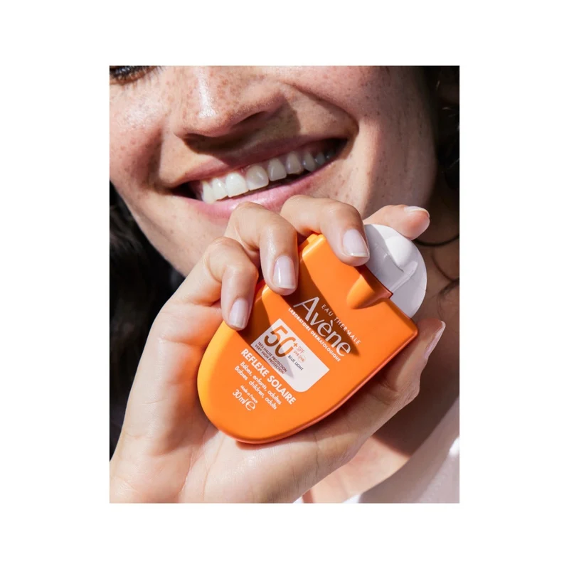 Eau Thermale Avène Reflexe Solaire 30ml SPF50+