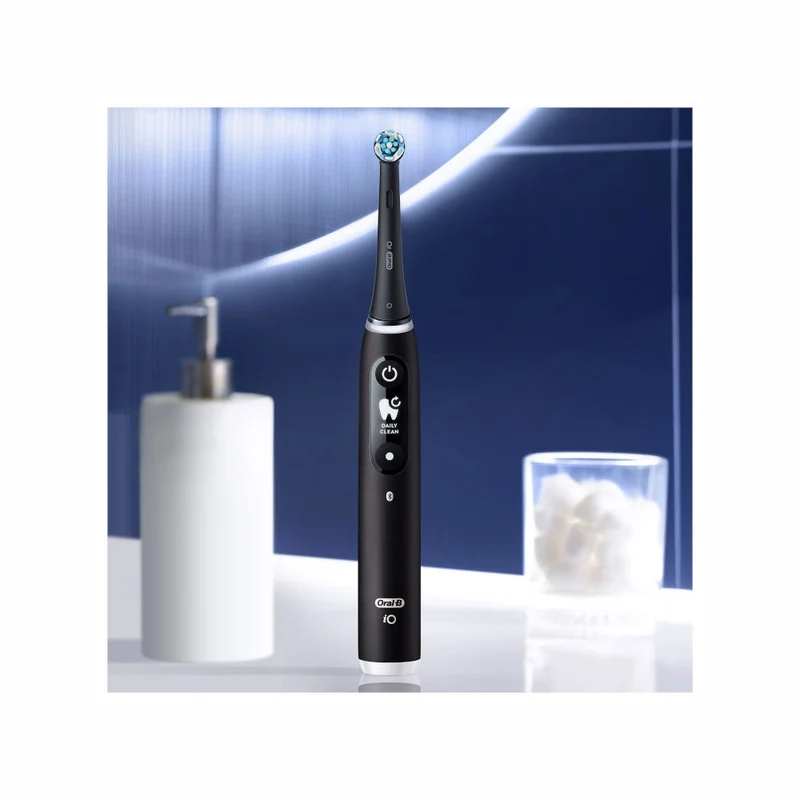 Oral-B iO6 Spazzolino Elettrico Ricaricabile Nero Con Custodia Da Viaggio