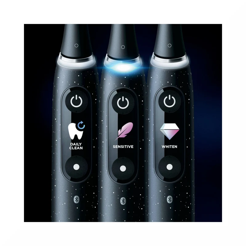 Oral-B Spazzolino Elettrico iO 10 Nero + 1 Testina + 1 Custodia + 1 Caricatore