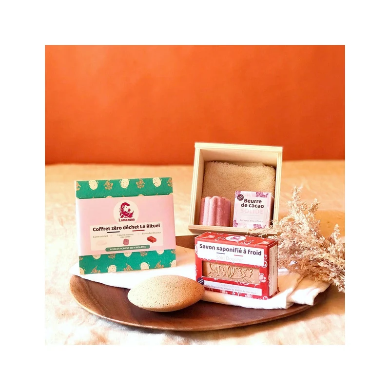 Lamazuna Cofanetto Pietra Esfoliante + Burro Di Cacao Solido + Sapone